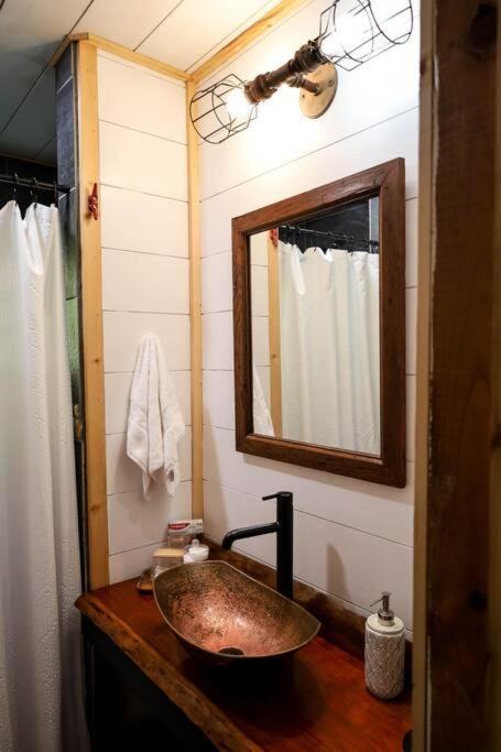 Cabin At The Cove At Watauga Lake Butler Экстерьер фото
